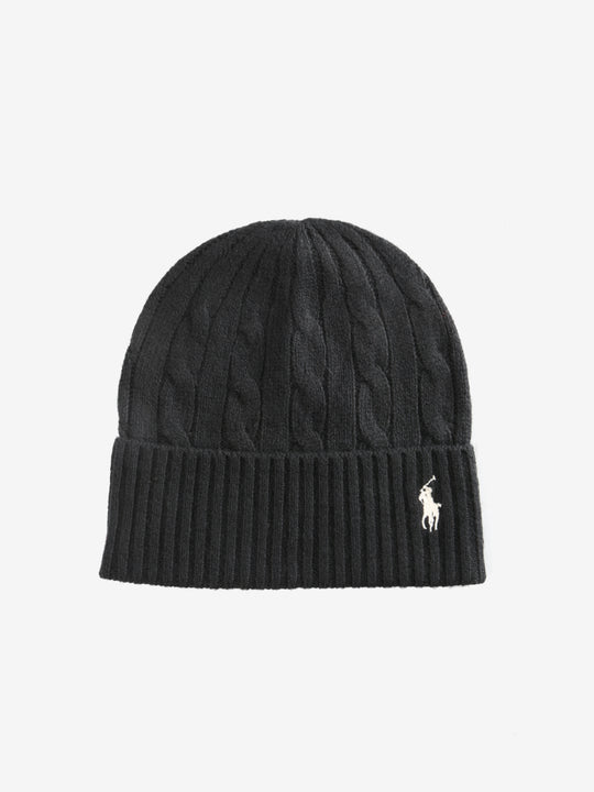 Black hats, front view