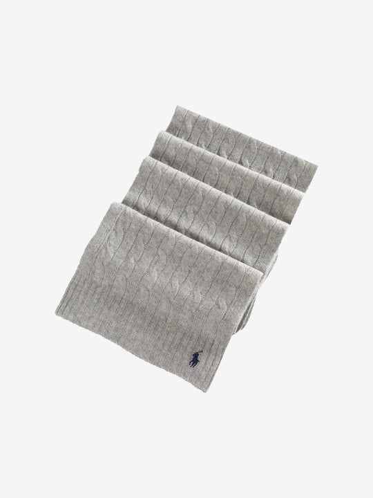 Grey scarf, front view