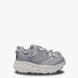 Gray running shoe,front view