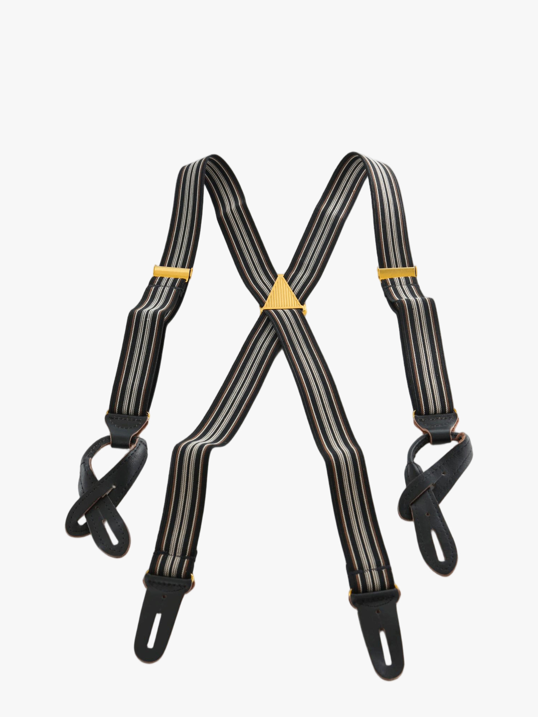 Black accessories, front view