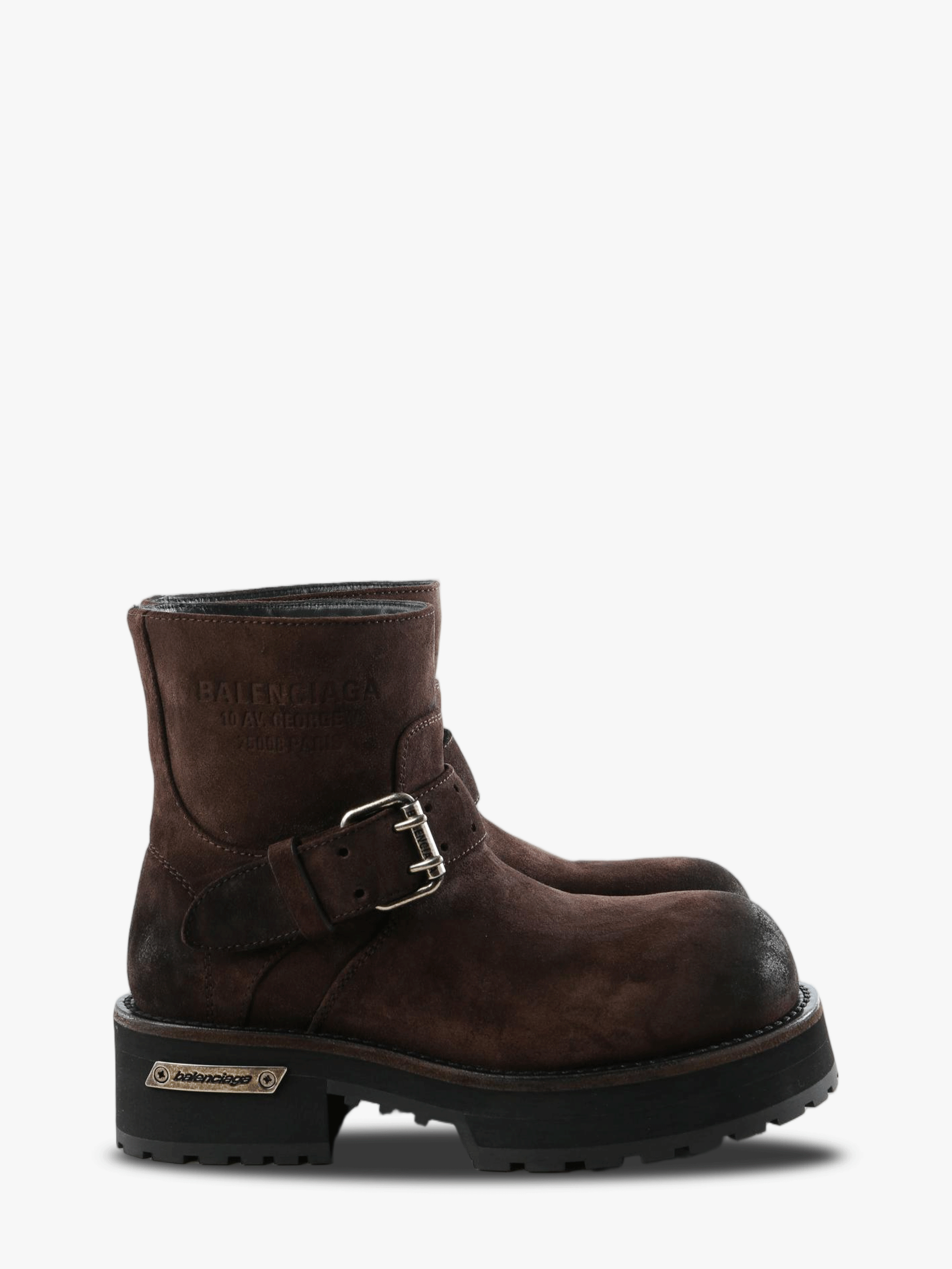 Brown boots, front view