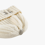 White hat,side view showing wool fabric