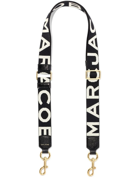 Black accessories, front view