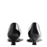 Black shoes, back view