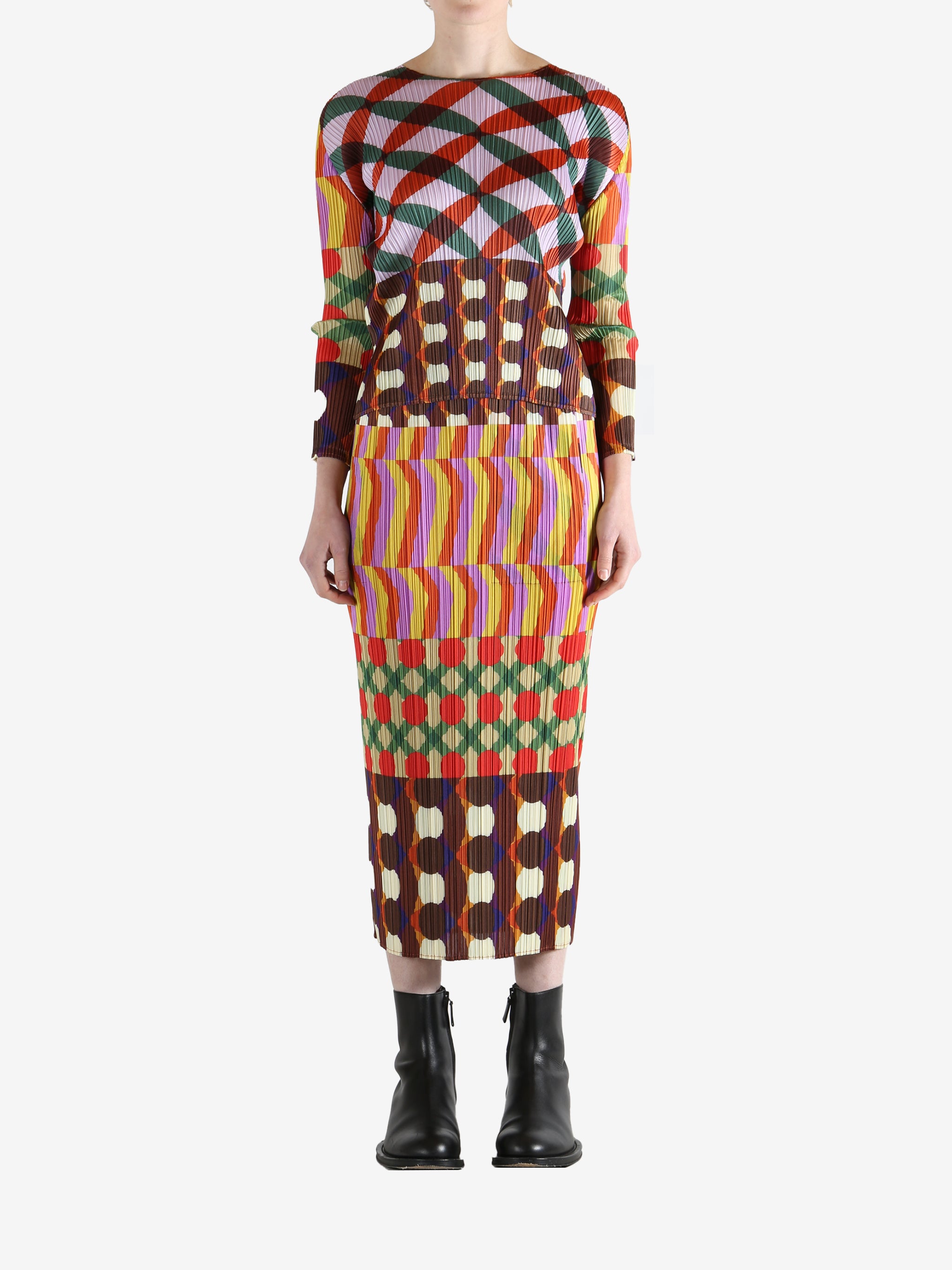 Pink shirts,full body view