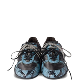 Black sneaker,front view