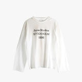 White t-shirt, front view