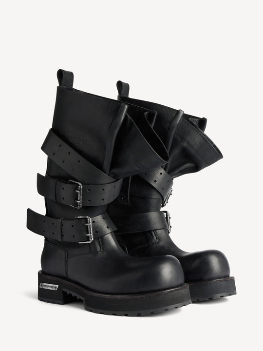 Black boot,side view