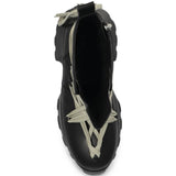 Black shoes, front view