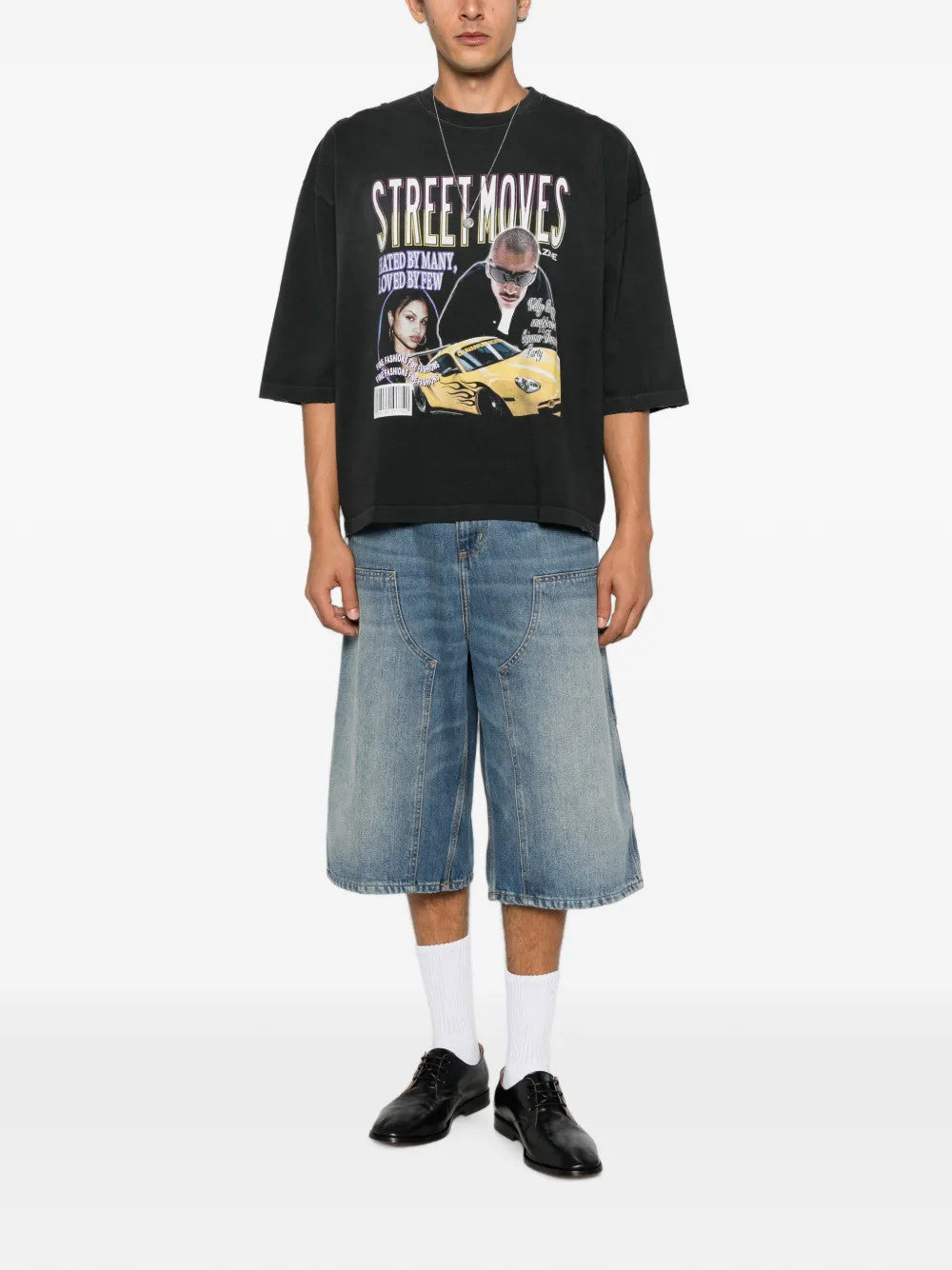 Black t-shirt, full body view