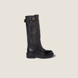 Black boots, front view