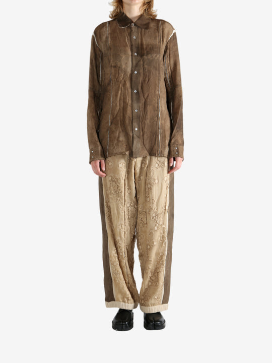 Brown shirt, full body view