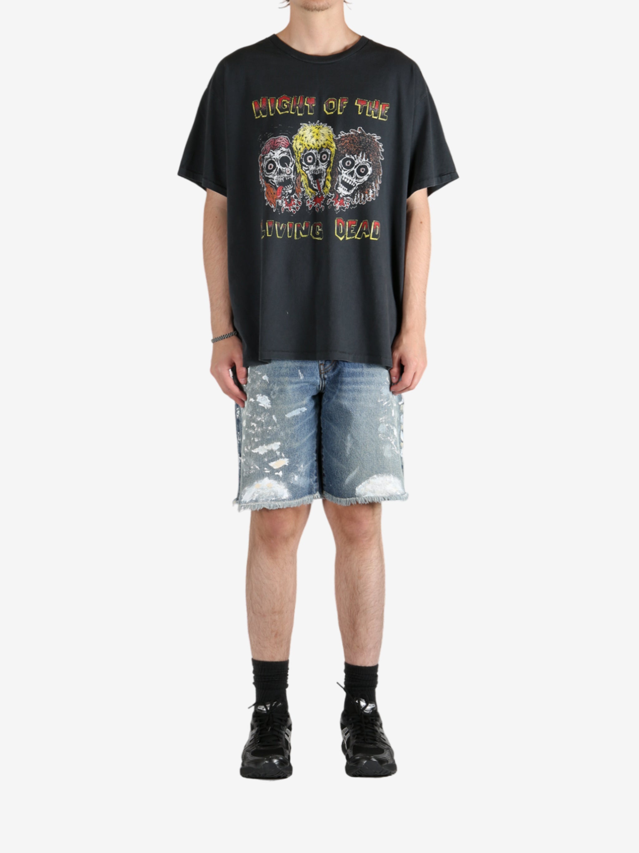 Black t-shirt, full body view