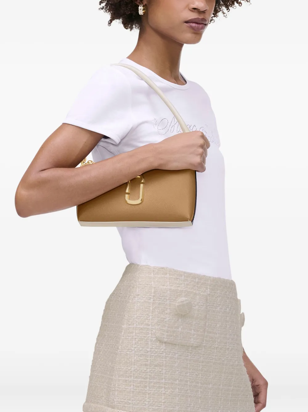Beige bag, side view
