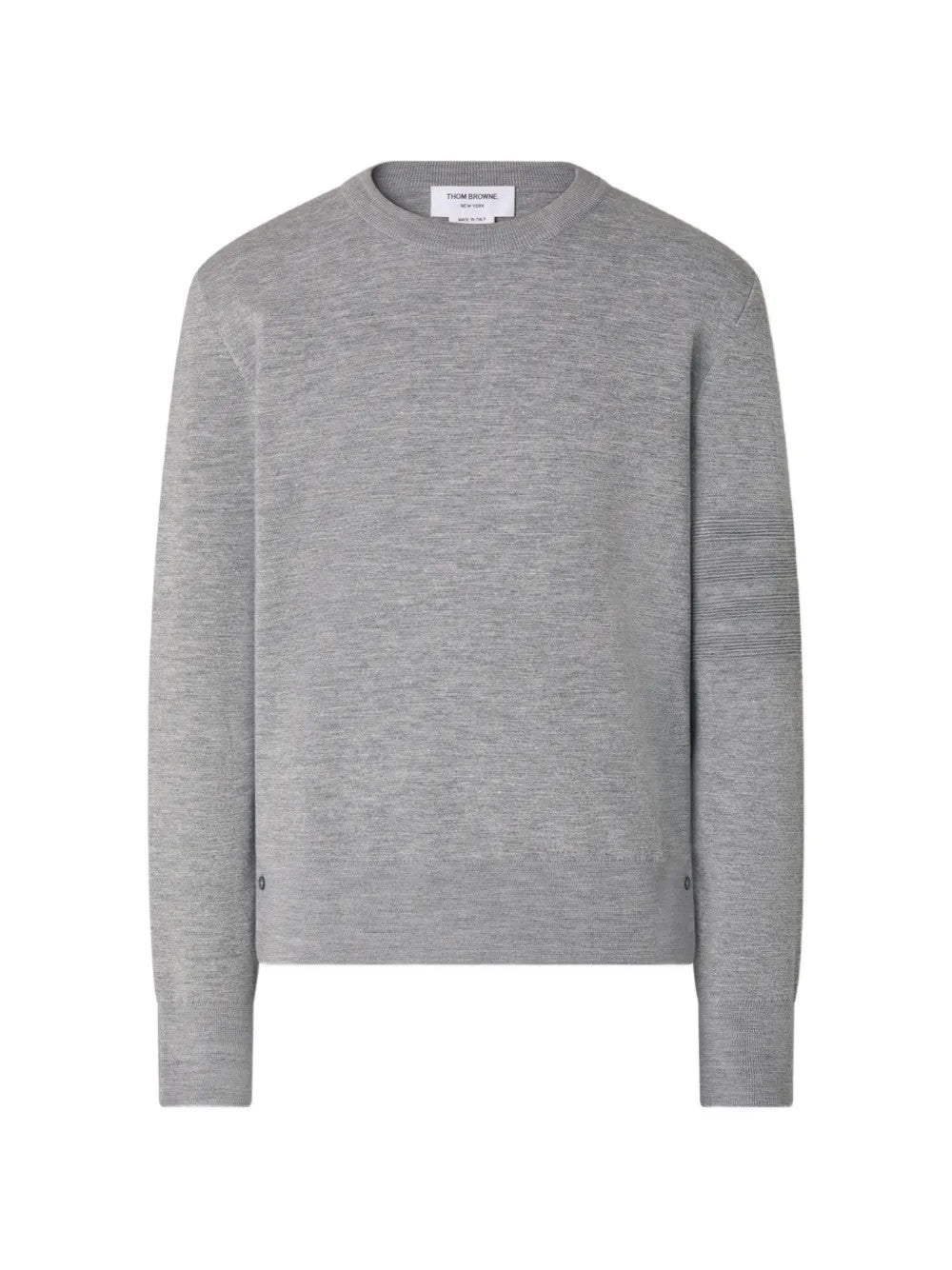 Grey knitwear, front view