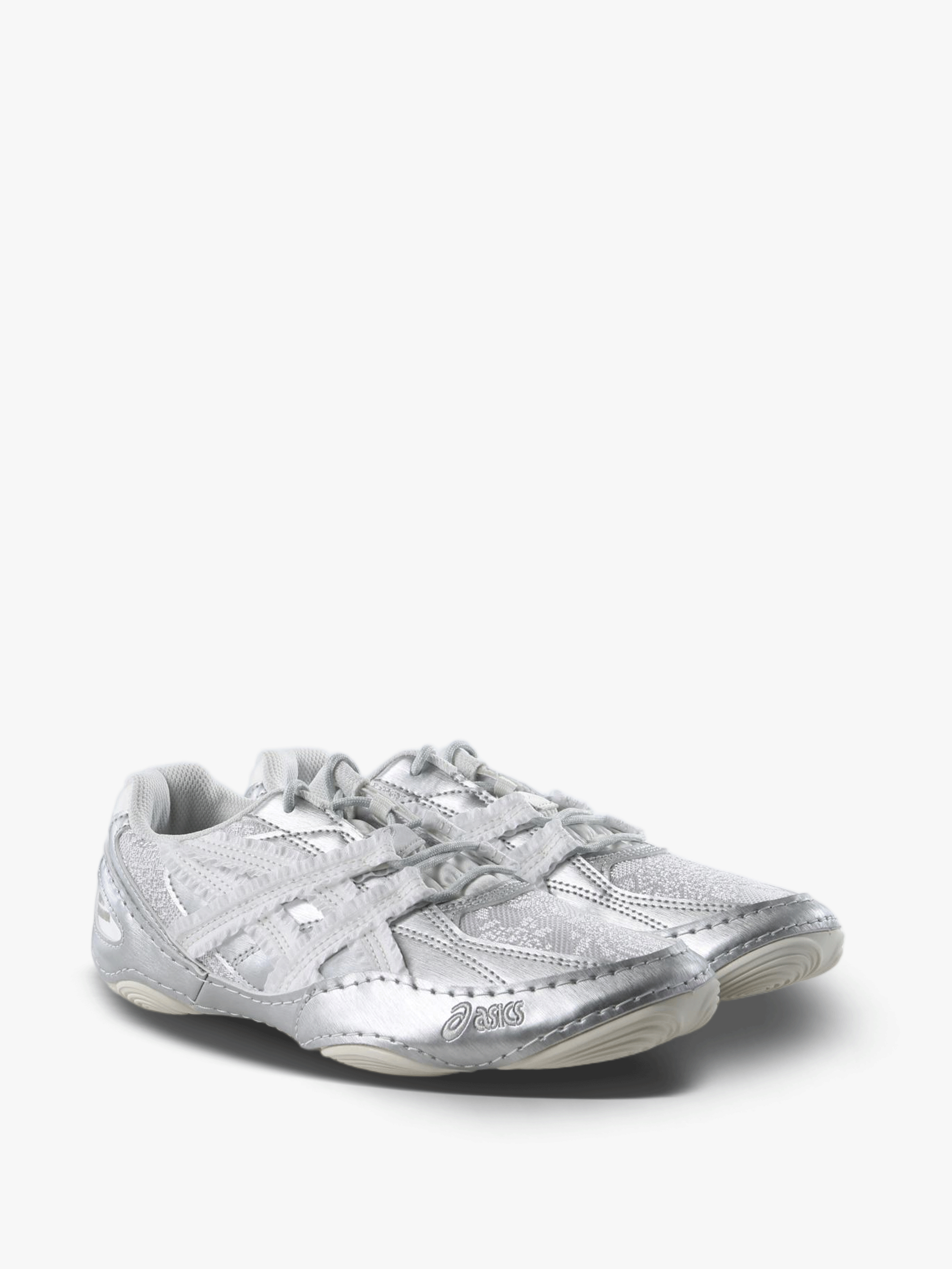 White shoes, front view