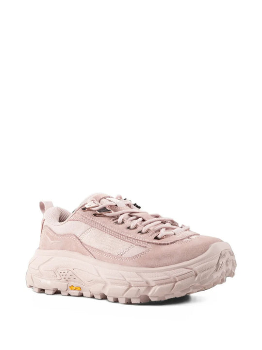 Pink shoes, front view