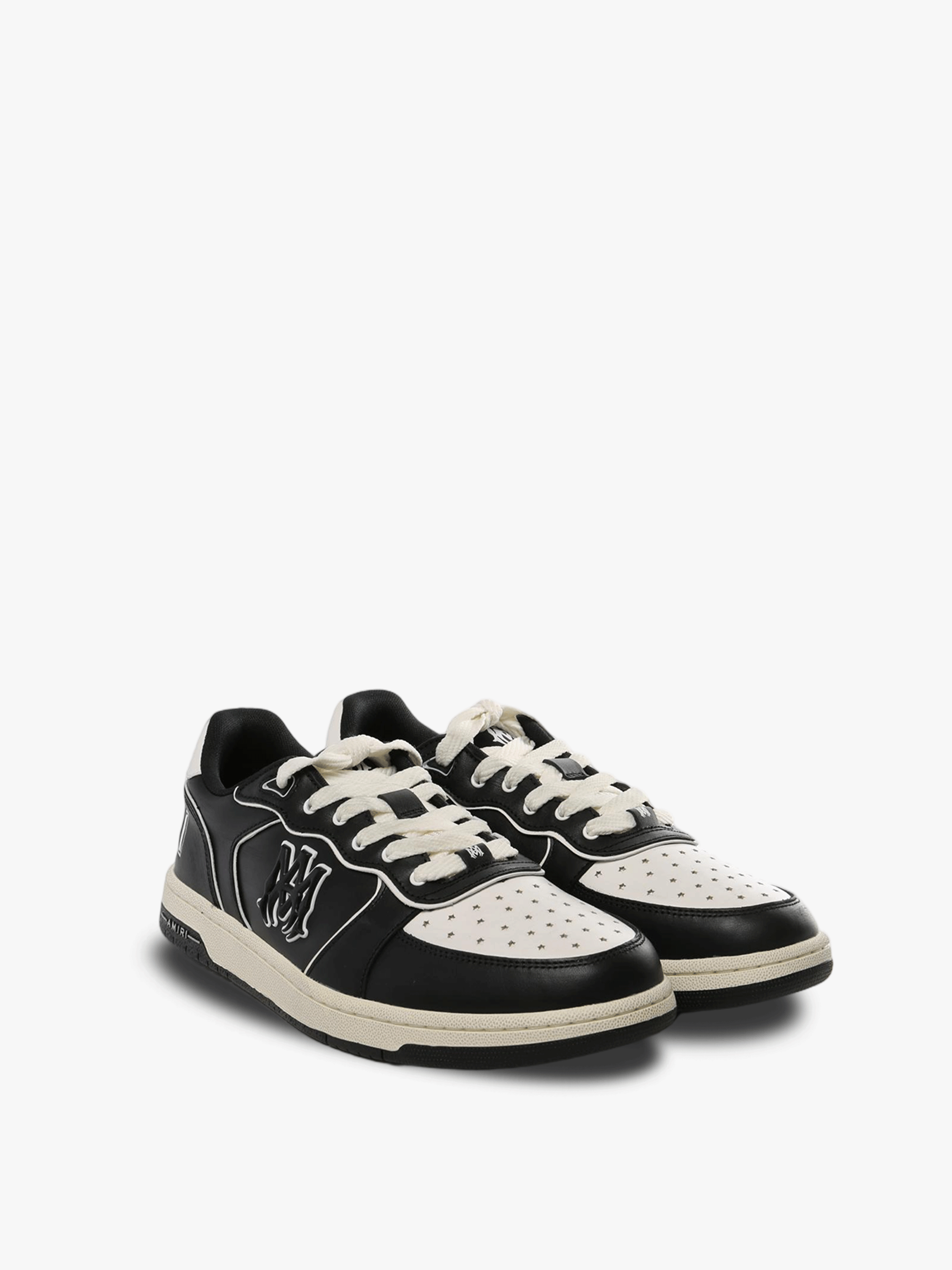 Black and white sneaker,side view