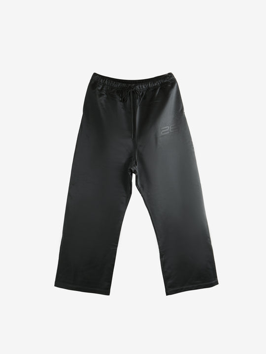 Black pants,front view