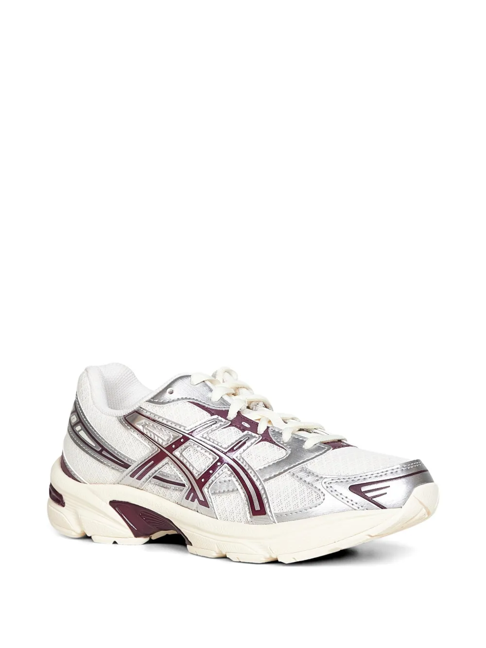 purple sneakers,side view