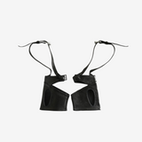 Black accessories, front view