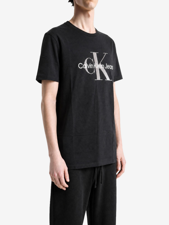 Black t-shirt, front view