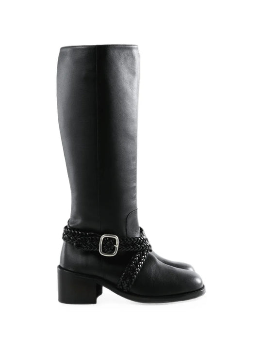 Black boots, front view