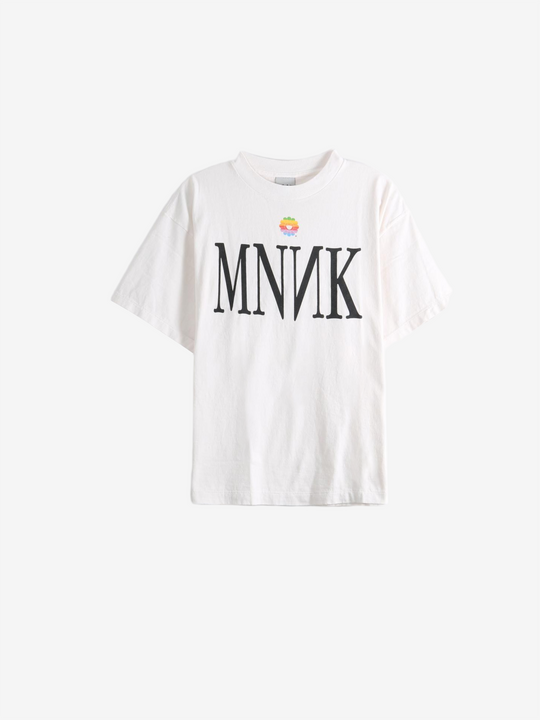 White t-shirt, front view