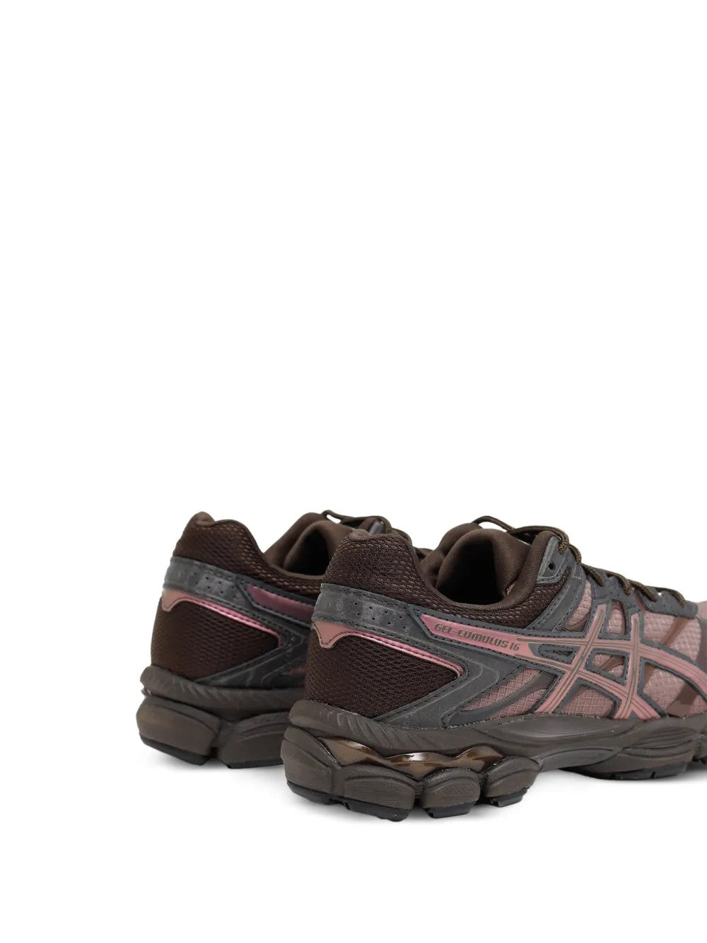 Brown shoes, front view
