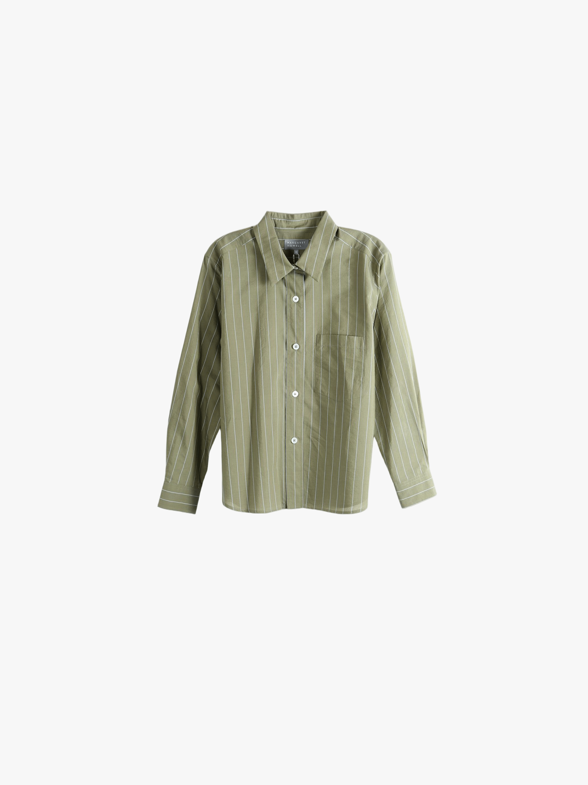 Green shirts, front view