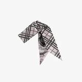 Close up of pink scarve, showing texture of the fabric