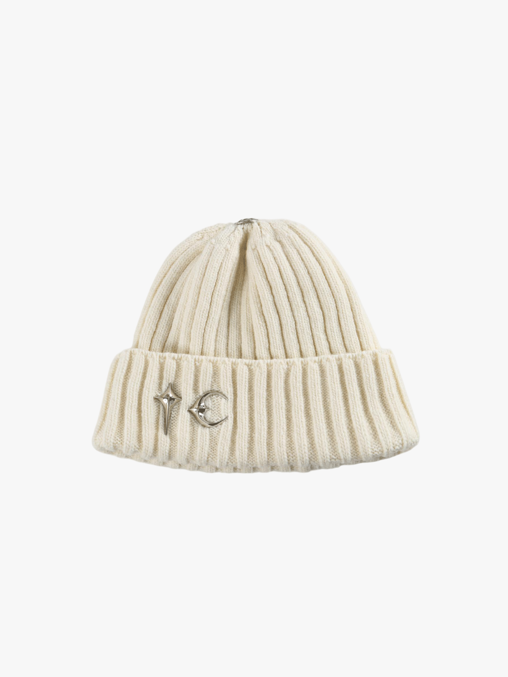 White hat, front view