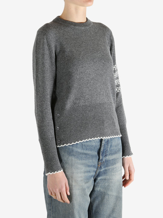 Grey sweats-hoodies worn by a person, showing the cashmere fit