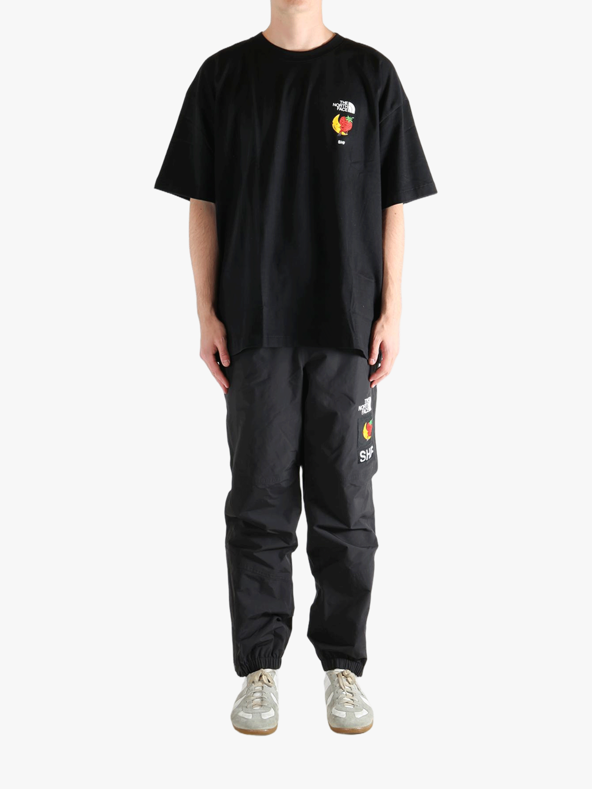 Black tee ,front view