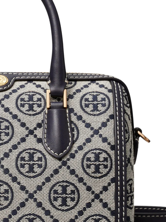 Navy bag, front view