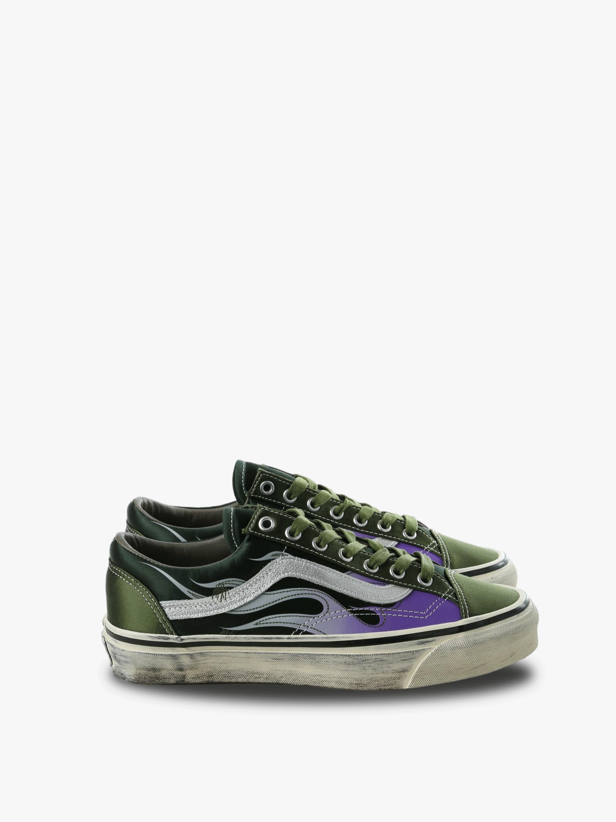 Green sneakers,front view