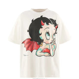 White t-shirt, front view