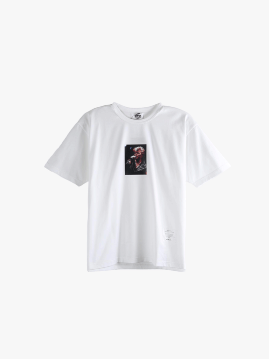 White t-shirt, front view