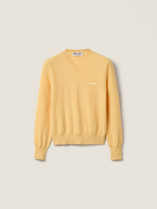 Yellow knitwear, front view