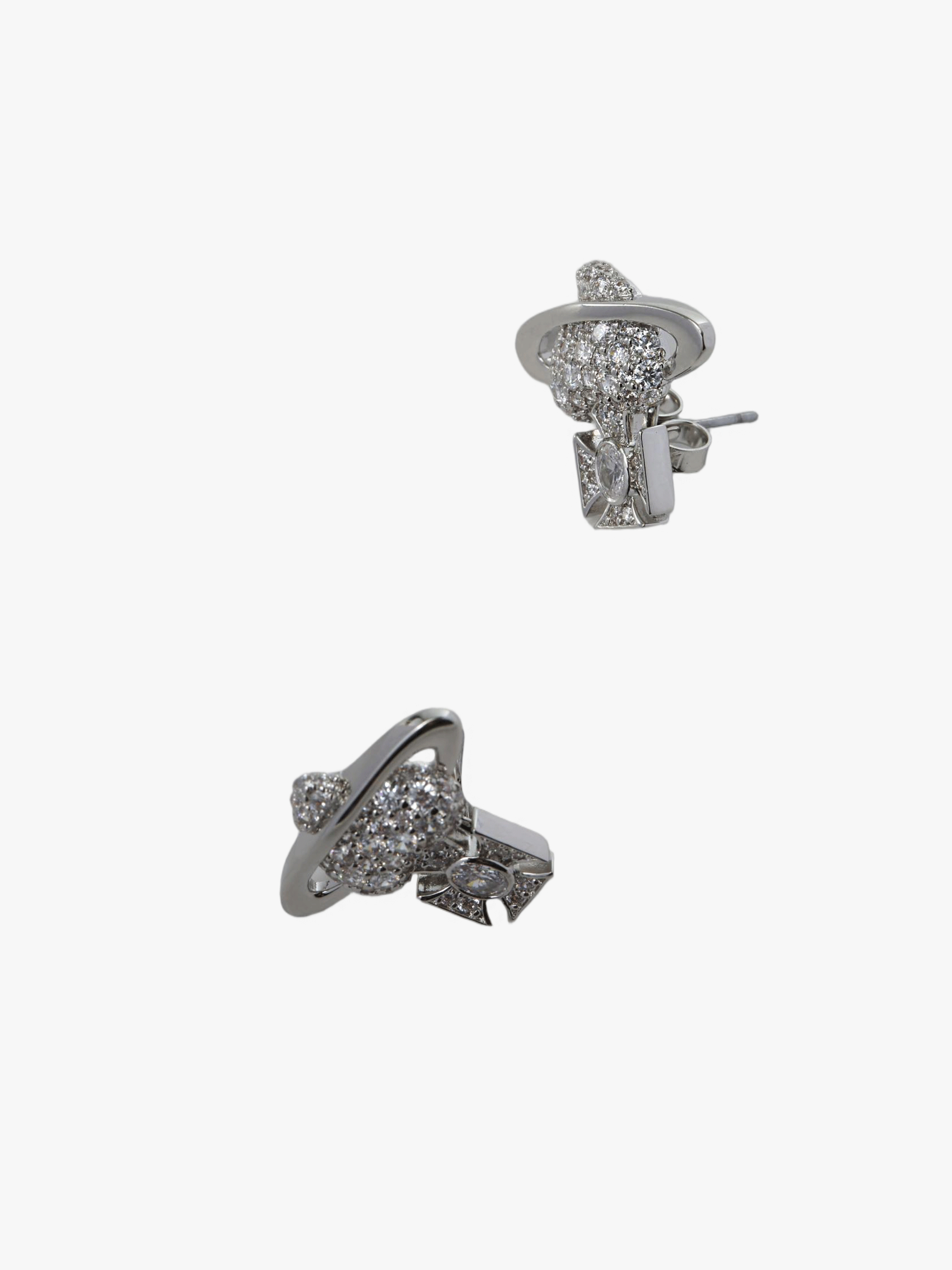 Grey jewelry, front view