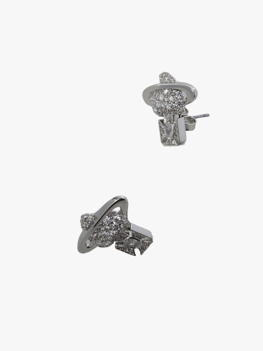 Grey jewelry, front view
