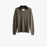 Green t-shirt, front view