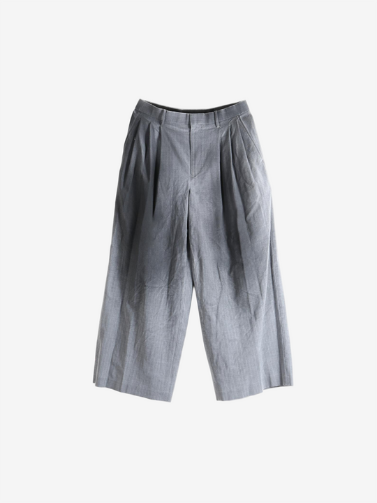 Grey pants, front view