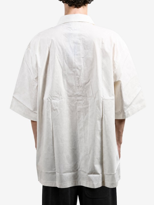 White shirt, front view
