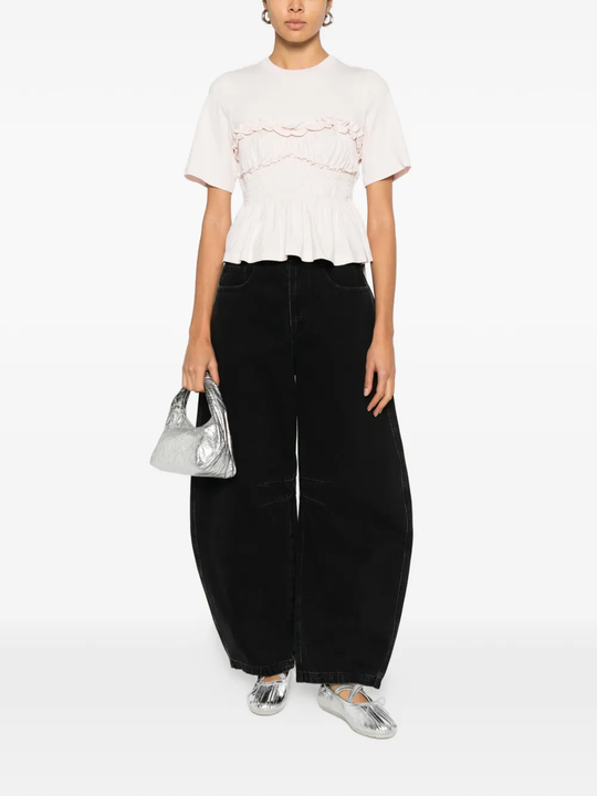 pink t-shirt, full body view