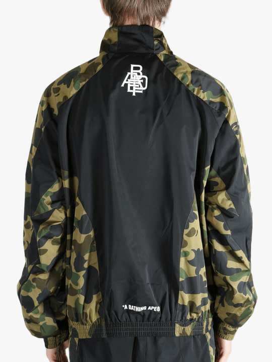 Green jacket worn by a person,showing the jacket's fit