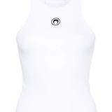 White top, front view