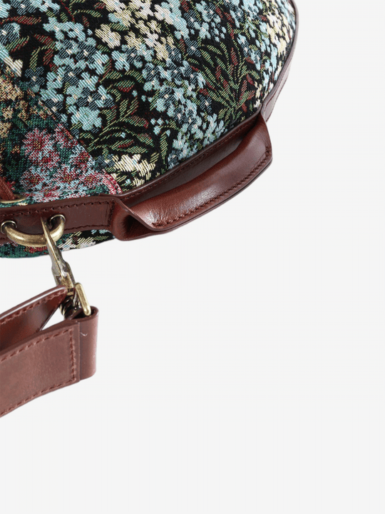 Green bag, front view