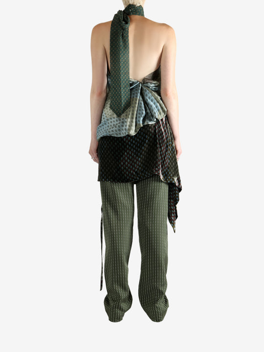 Green top, full body view