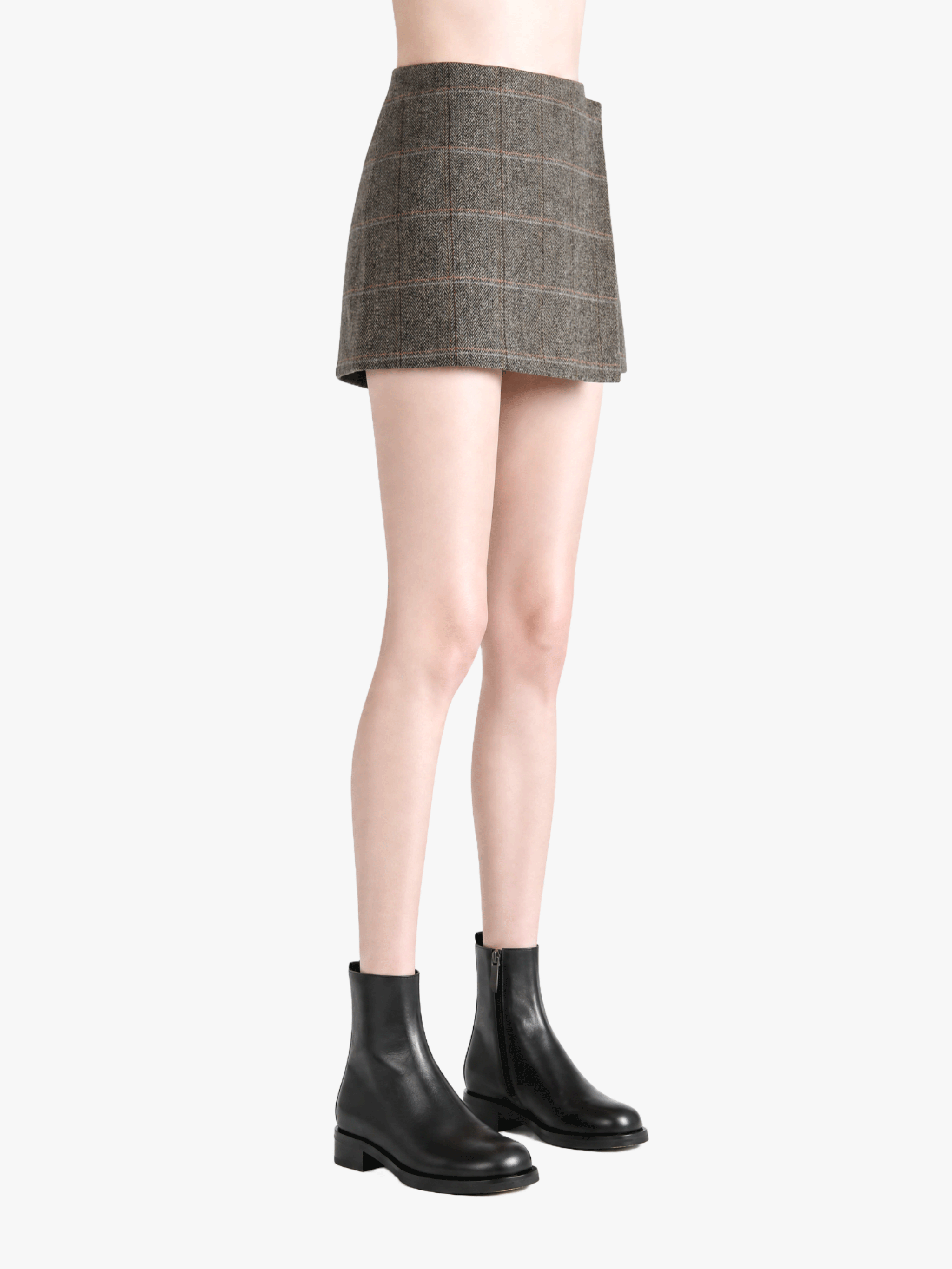 Brown dress, front view
